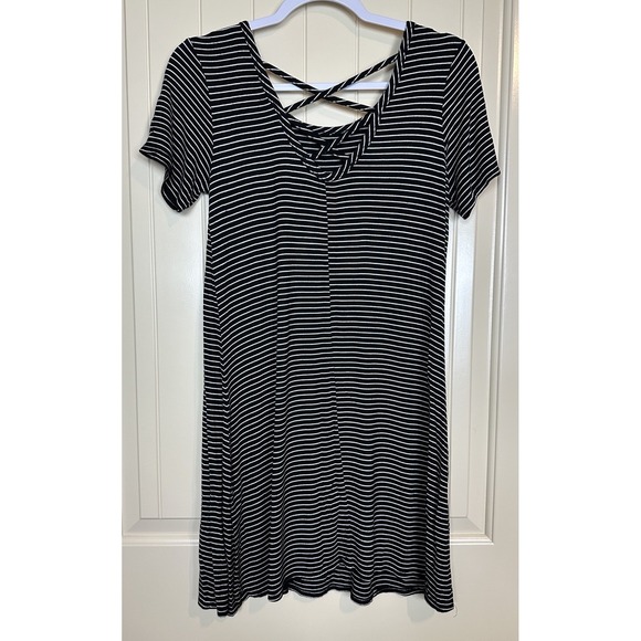 Olivia Rae T-Shirt Dress Black White Knit Criss Cross Back Soft Rayon Sz M - Picture 3 of 4